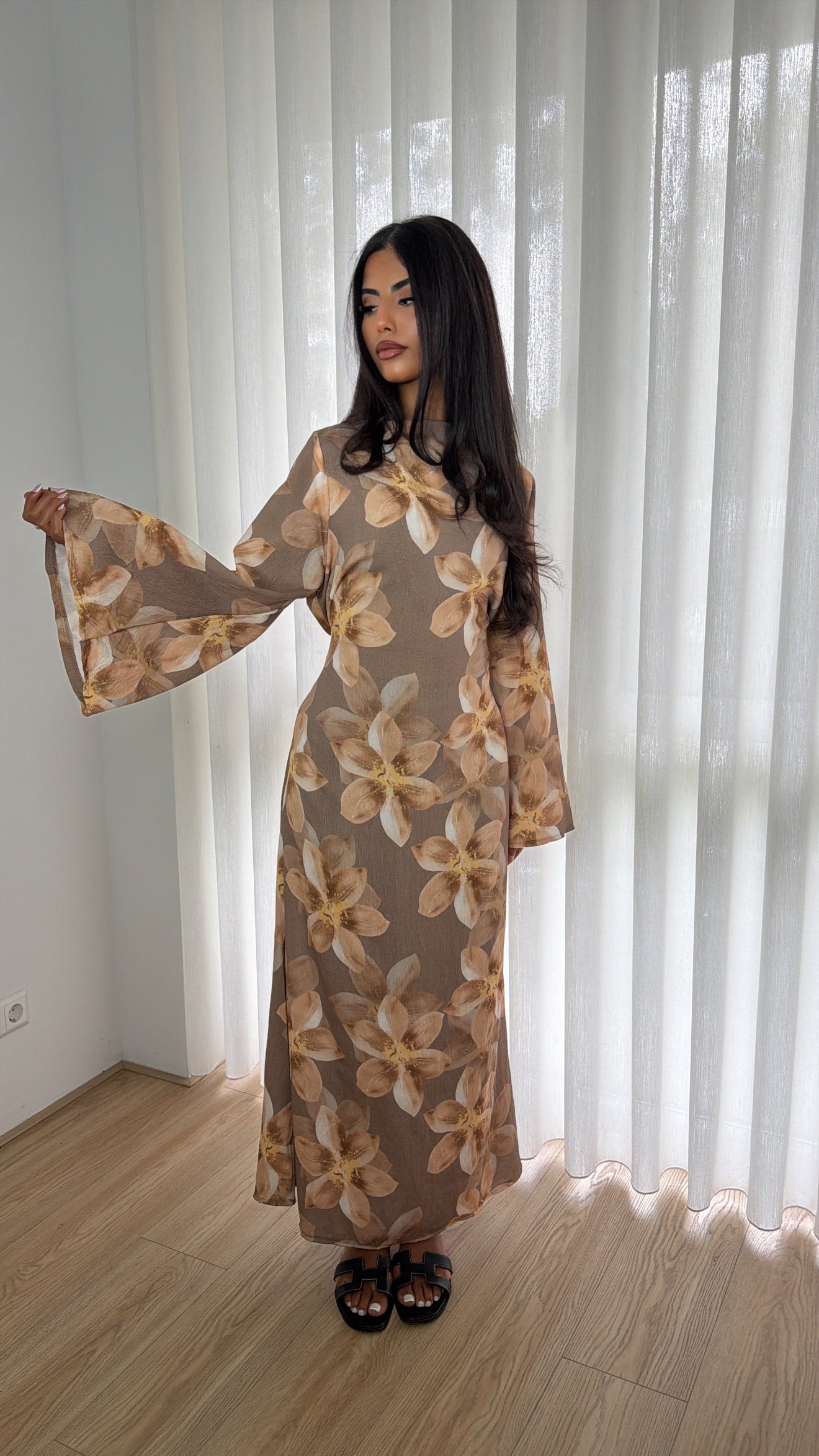 Flower Dress Apricot Beige