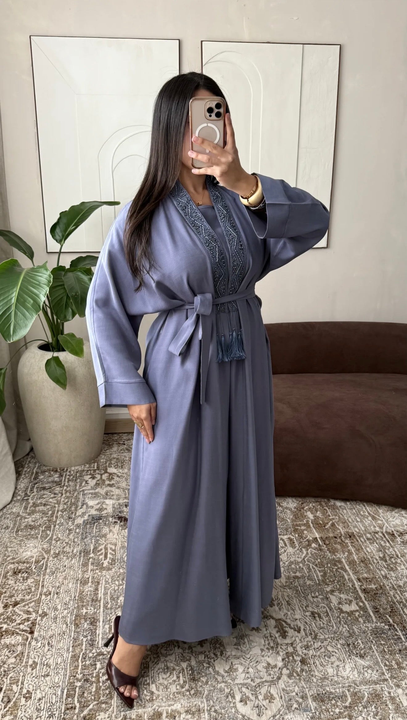 Amira embroided Abaya